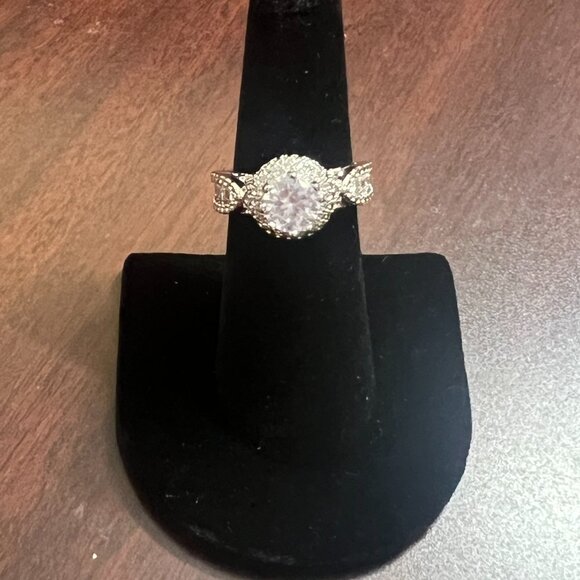 Silver Size 6 Ring - Picture 6 of 6